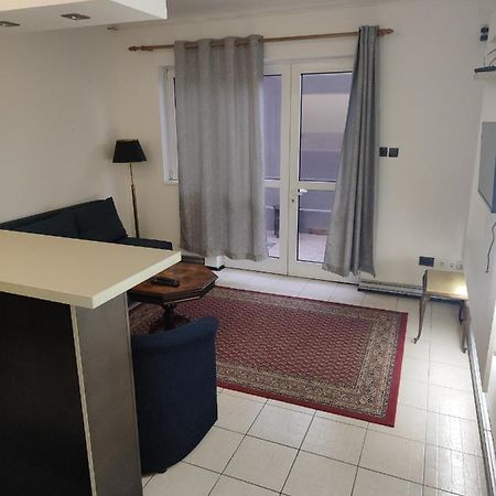 Apartamento Fenix Belgrado Exterior foto