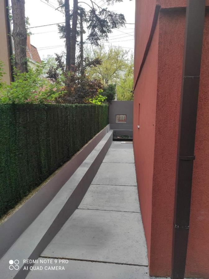 Apartamento Fenix Belgrado Exterior foto